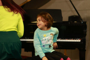 Piano Lessons for Children and Teens in Denver and Thornton.